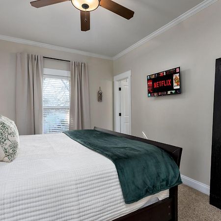 Downtown Wilmington Home ~ Pet Friendly Екстериор снимка