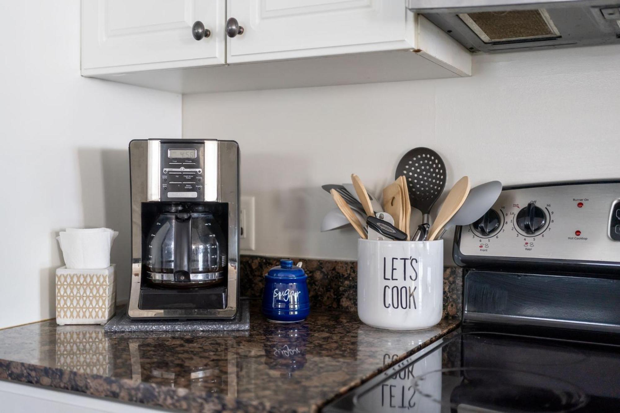 Downtown Wilmington Home ~ Pet Friendly Екстериор снимка