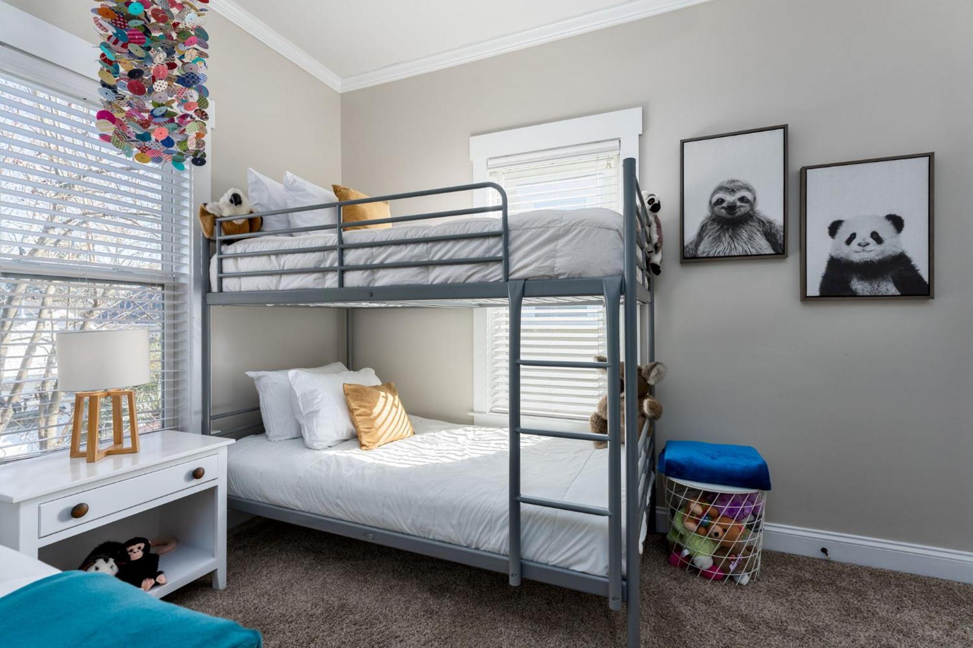 Downtown Wilmington Home ~ Pet Friendly Екстериор снимка